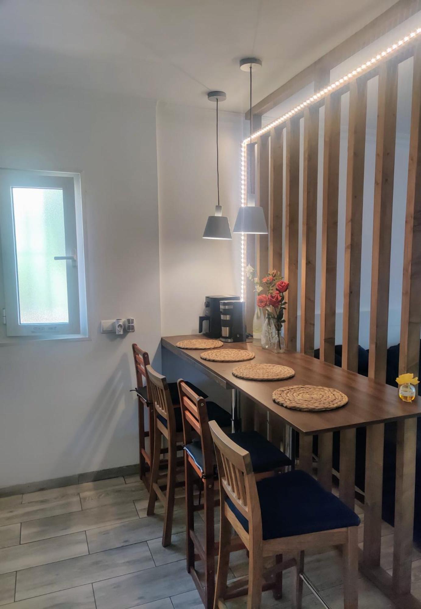 Puerto Banus Apartment Near Beachfront, Sunny Terrace, Pool, Tennis Court, Parking And Movies Projector Marbella Eksteriør bilde